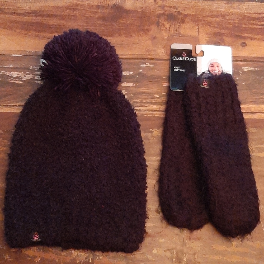 Beautiful Cuddl Dud Hat & Glove Set